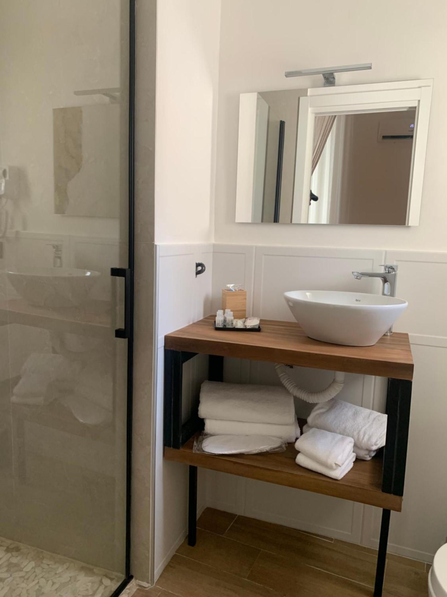 Ar Nel Cuore Di Bed & Breakfast Naples